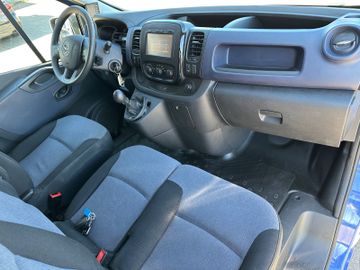 Opel Vivaro - 6