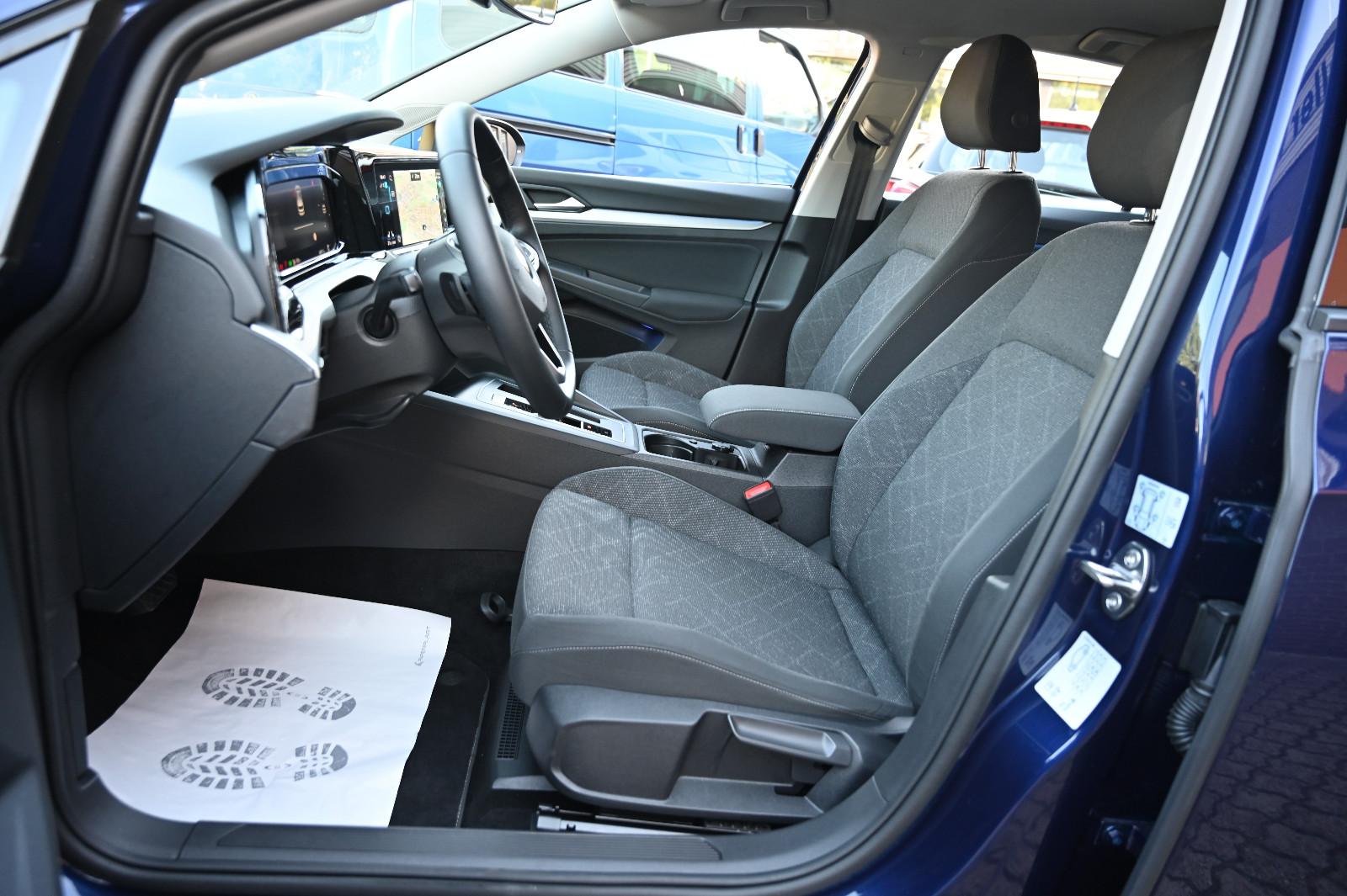 Volkswagen Golf VIII 1.5 eTSI Life Navi LED Kamera CarPlay, миниатюра 16