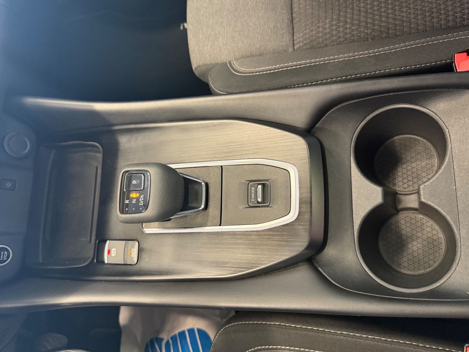Fahrzeugabbildung Nissan Qashqai N-Connecta Design Business