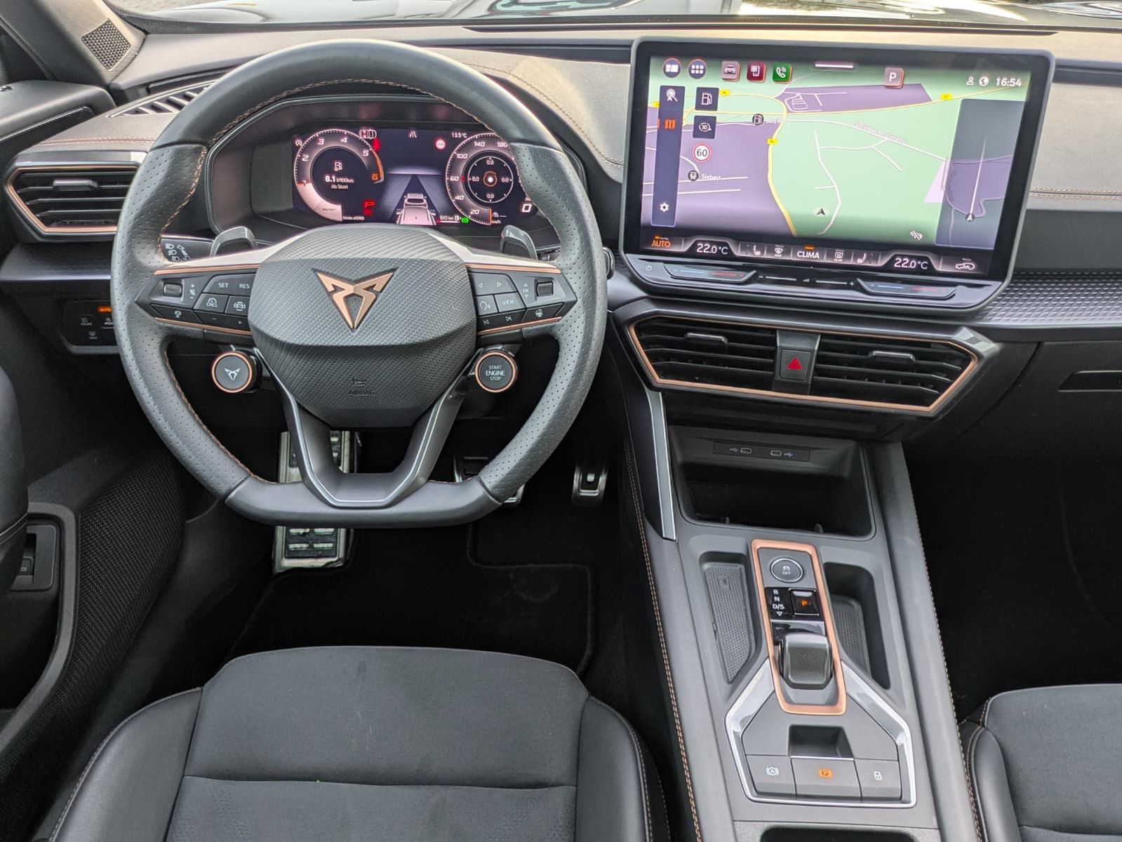 Fahrzeugabbildung CUPRA Formentor 2.0 TDI PANO*MATRIX*SENNH.*DINAM*360