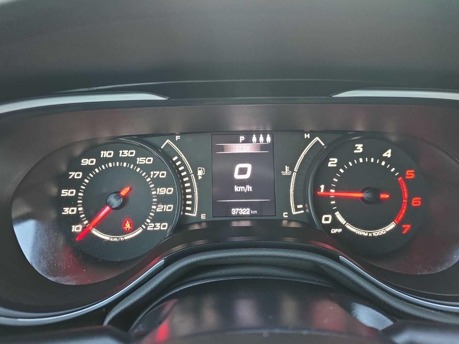Fahrzeugabbildung Fiat Tipo Lounge Automatik Kamera LED  Navi  PCD