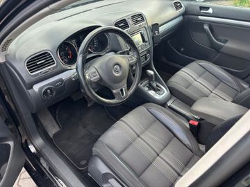 Volkswagen Golf - 12