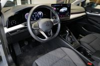 Volkswagen Golf VIII 1.5TSI Life RKam Navi Matrix HuD Totwi