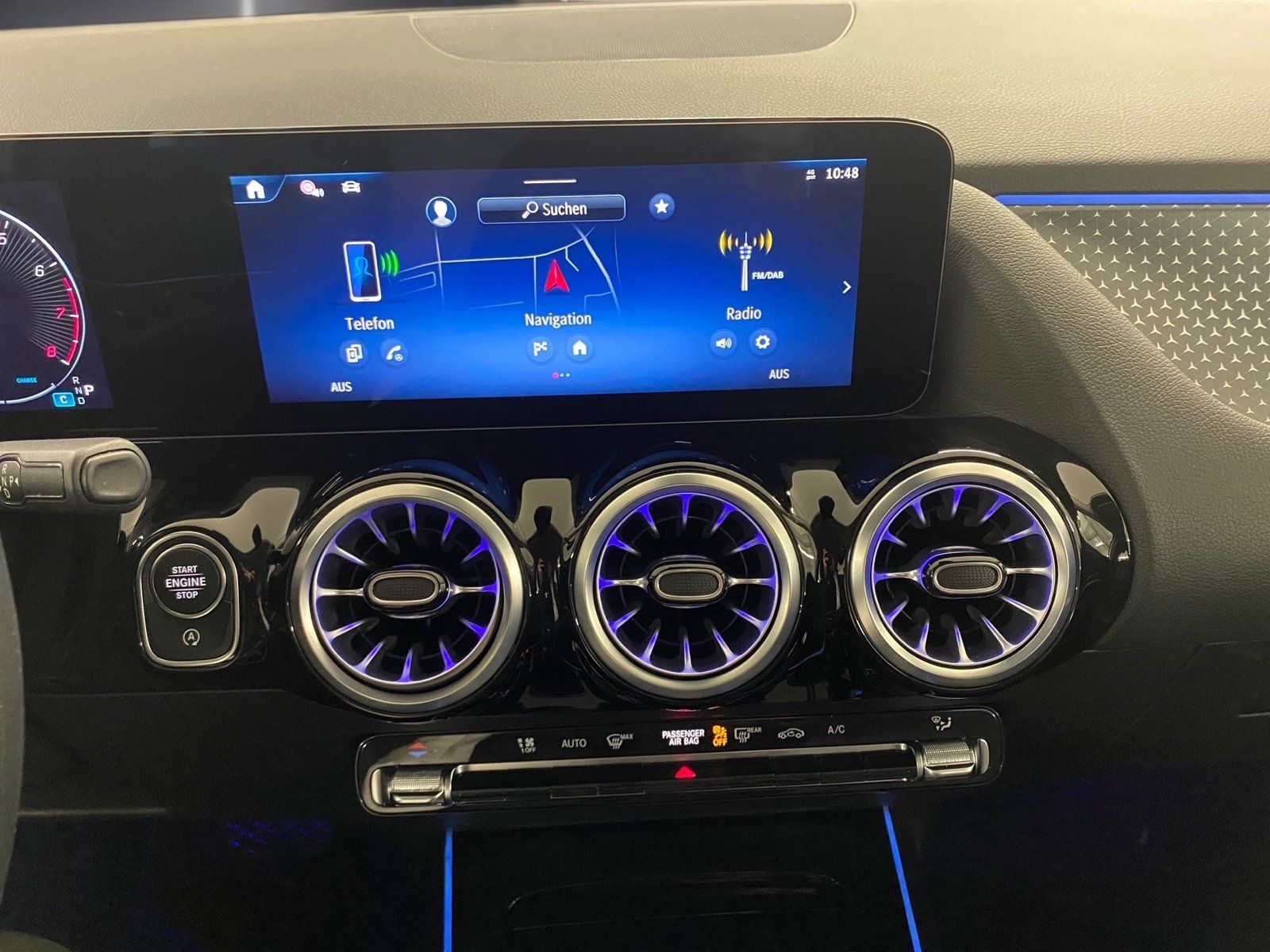 Fahrzeugabbildung Mercedes-Benz GLA 200 Progressive*Totwink*LED*Kamera*Easy-Pack