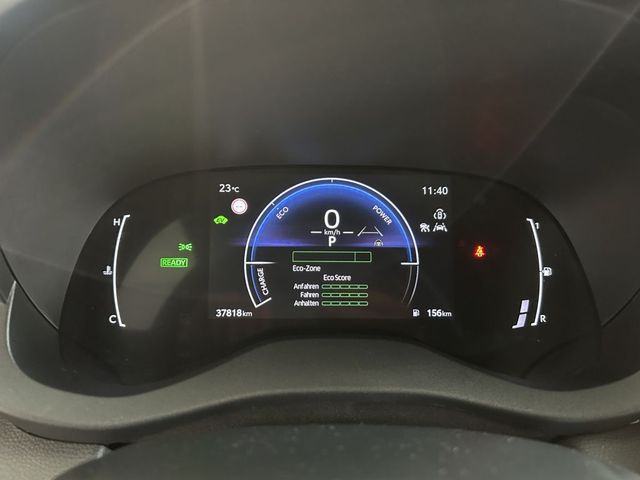Toyota Yaris Cross Hybrid Team D