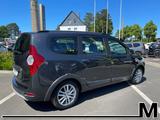 Dacia Lodgy Stepway Selection dCi 115 7-Sitzer + AHK - Dacia Lodgy: Stepway Selection