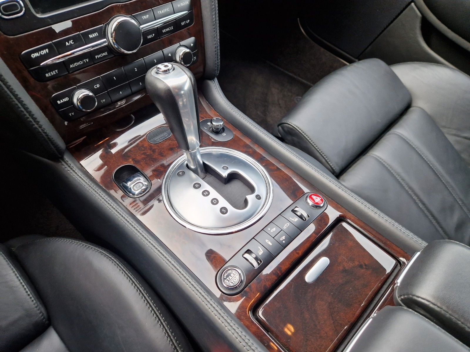 Fahrzeugabbildung Bentley Continental GT*Dt. Auto*Scheckheft*Massage*TOP