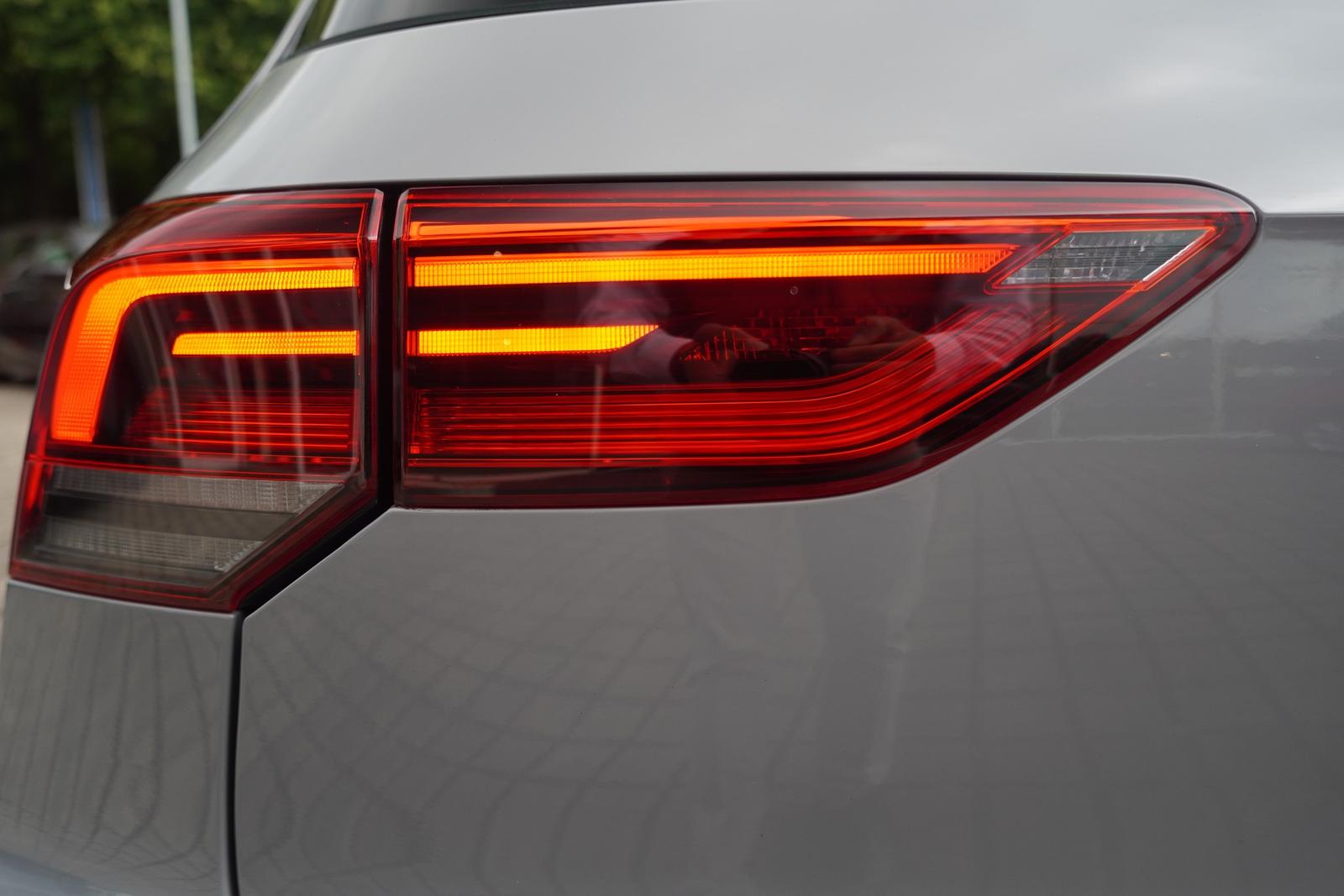 Volkswagen Golf VIII 1.0 Basis LED ACC AHK Tempomat, миниатюра 10