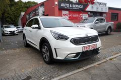 Fahrzeugabbildung Kia Niro Spirit Plug-in Hybrid Schiebedach Leder ACC