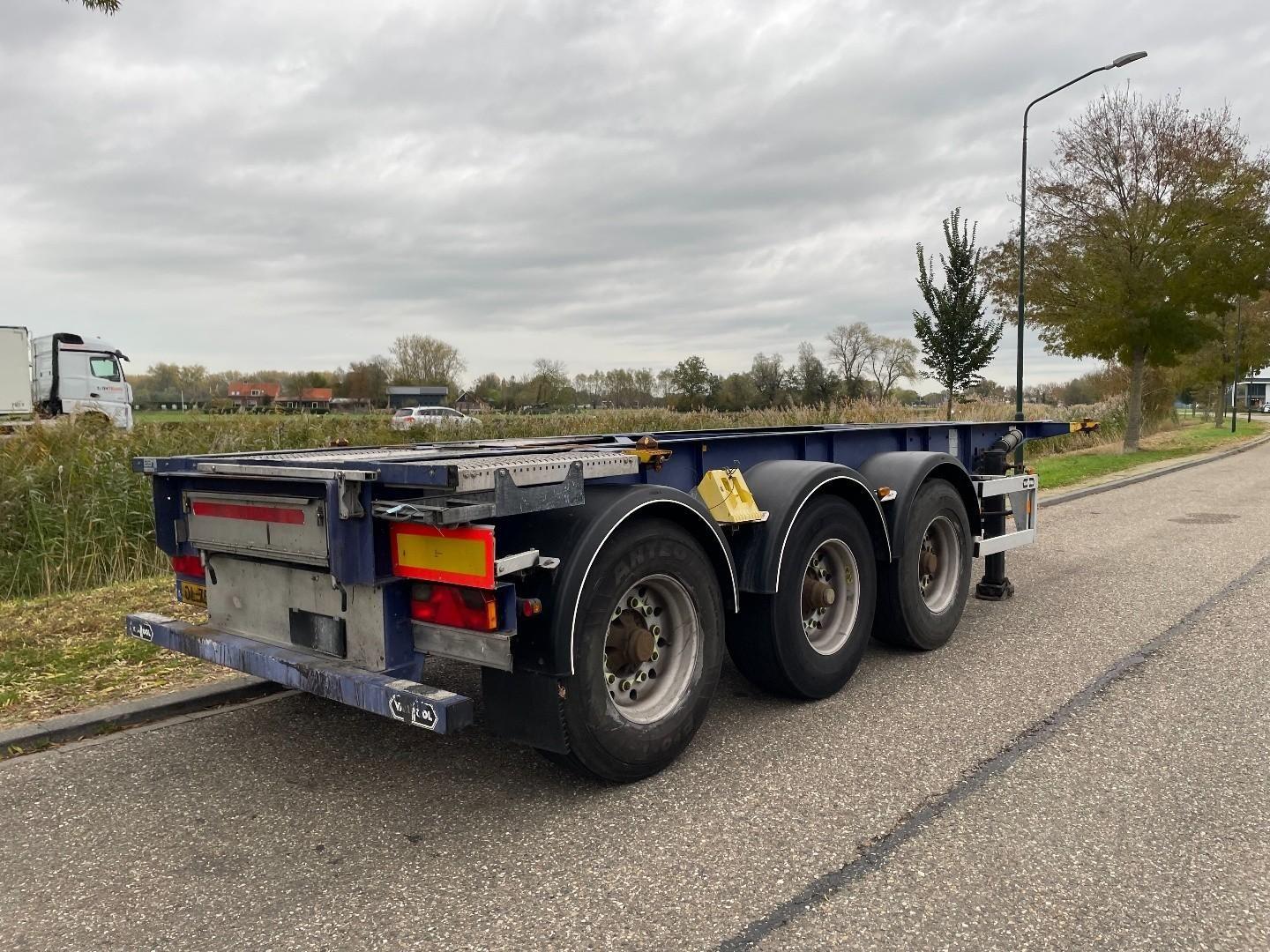 Vanhool 3B2013 20FT Tank / ADR / NL trailer / Liftaxle