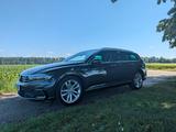 Volkswagen Passat Variant DSG GTE Vollausstattung - Hybrid (/Elektro) Voll mit Benzin-Antrieb