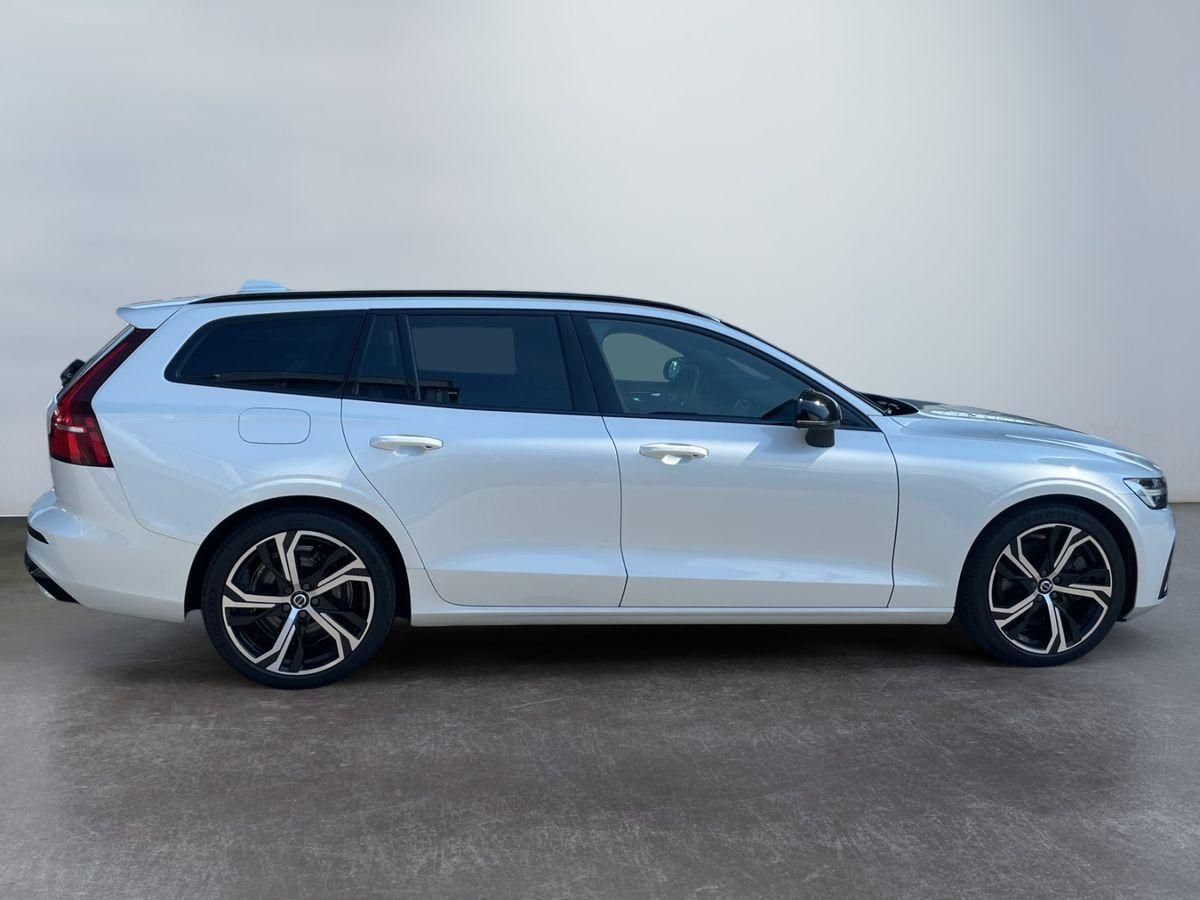 Volvo V60 Kombi Plus Dark T8 Recharge Plug-In Hybrid A foto 7