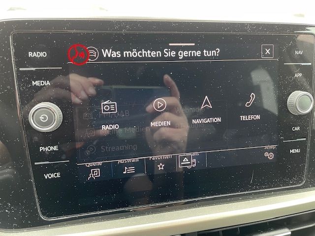 T-Roc 1.5 TSI MOVE Navi Digitales Cockpit LED Ap