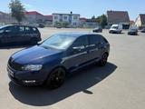 Skoda Rapid 1.0 TSI Active Spaceback Active - Skoda Rapid Active mit Benzin-Antrieb