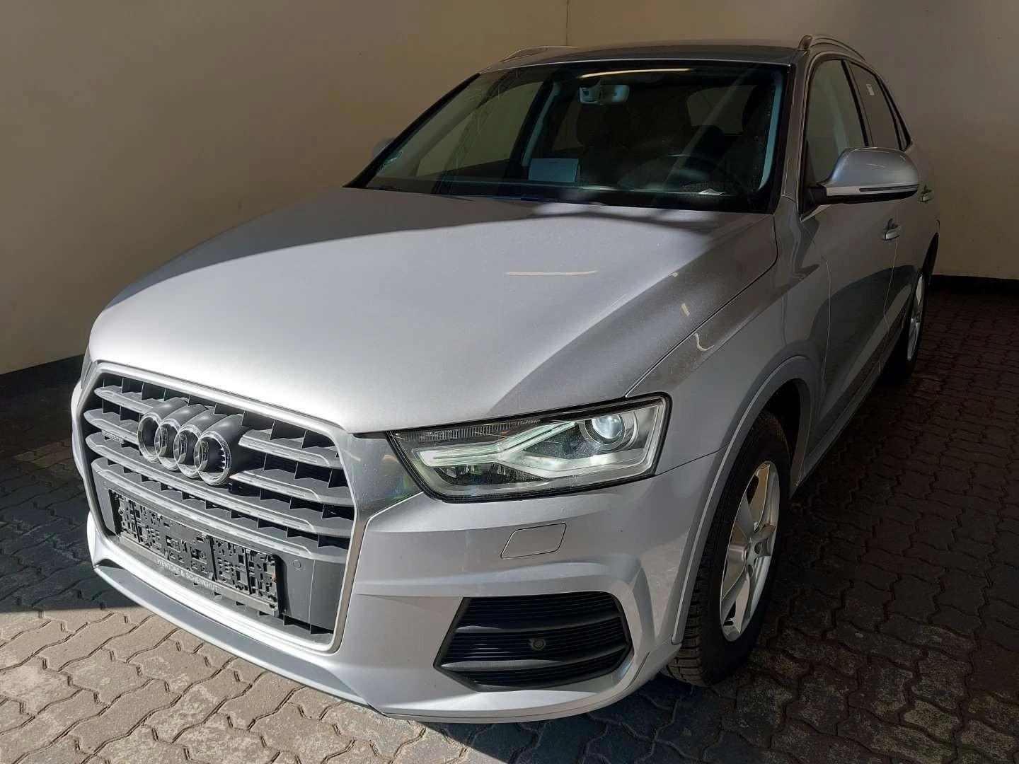 Audi Q3 design quattro DSG/BI-XENON/AHK