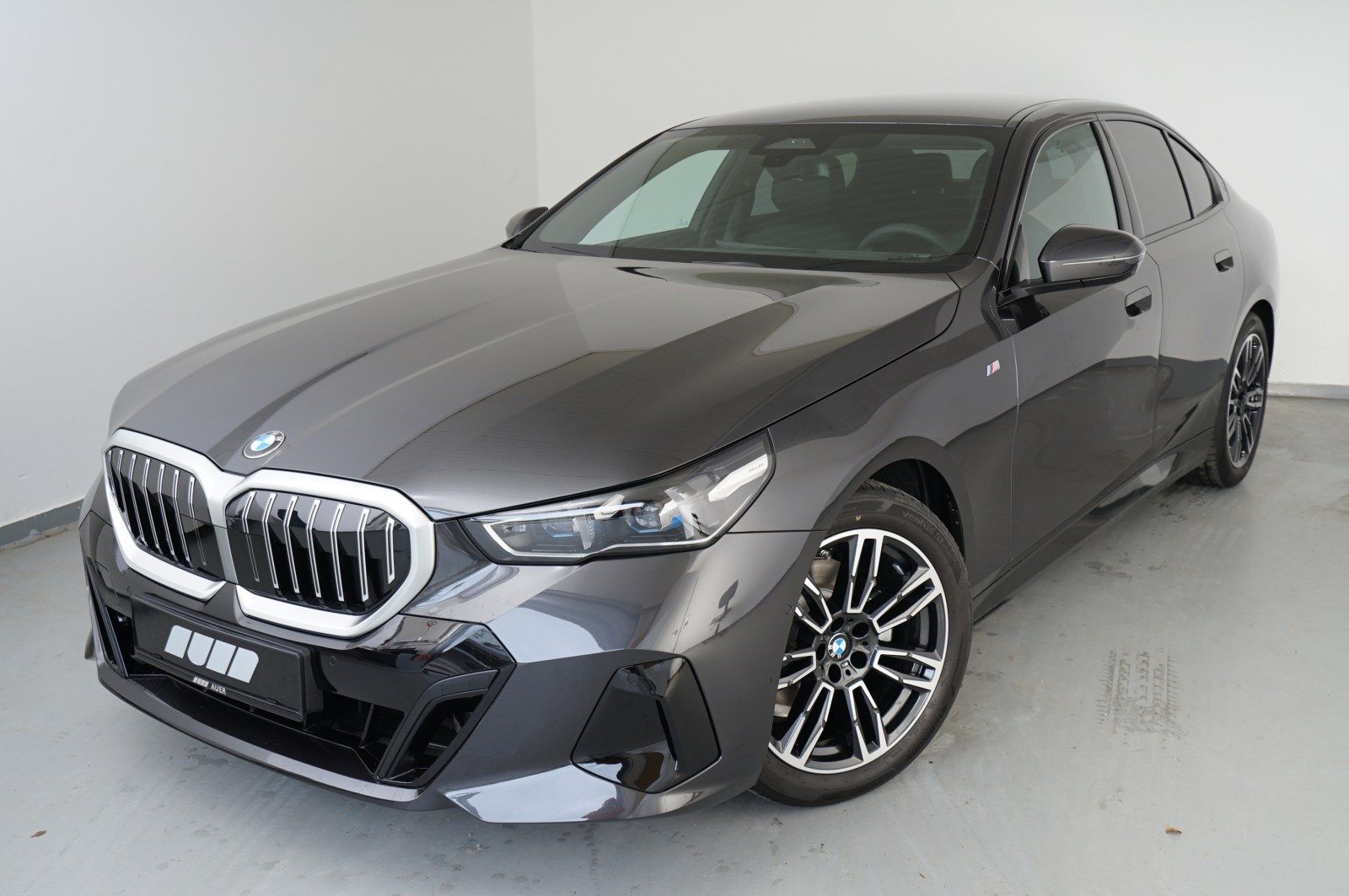 BMW 520d Limousine (M-Sport Navi LED AHK HUD ACC) imagem 2