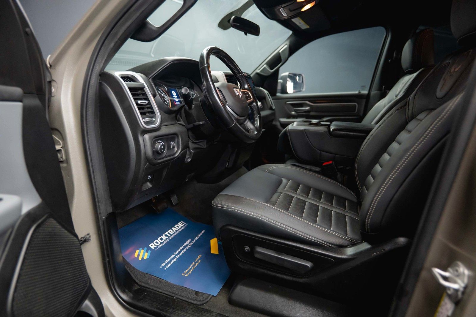 Fahrzeugabbildung Dodge RAM 5.7 V8 HEMI 4x4 OFFROAD LONGBED RAPTOR Style