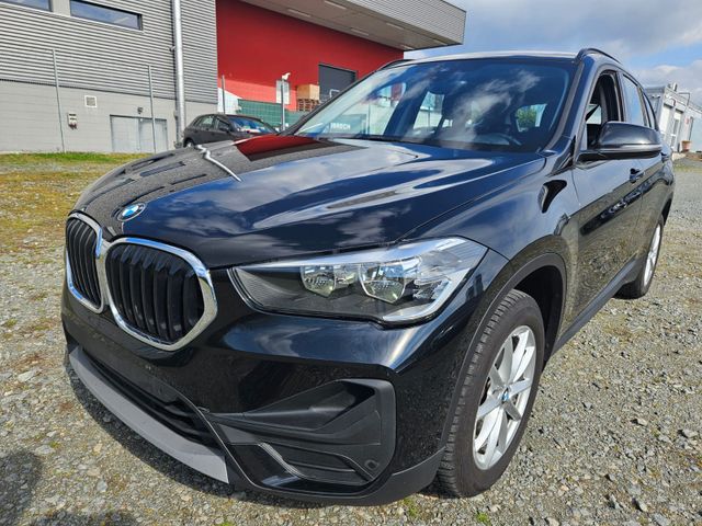 BMW X1 18D ADVABTAGE * NAVIGATION * ALU * PDC