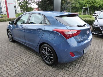 Hyundai i30 blue 1.4 Trend