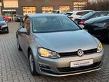 Volkswagen Golf VII Lim.Erst 152tkm,TÜV-AU NEU,Aus 1.Hand - Volkswagen Golf: 1er