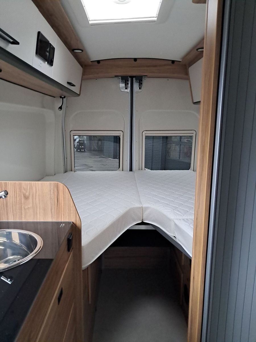 Fahrzeugabbildung Karmann Dexter 4x4 DE 570 AW 170 PS, Alufelgen, AHK TZ