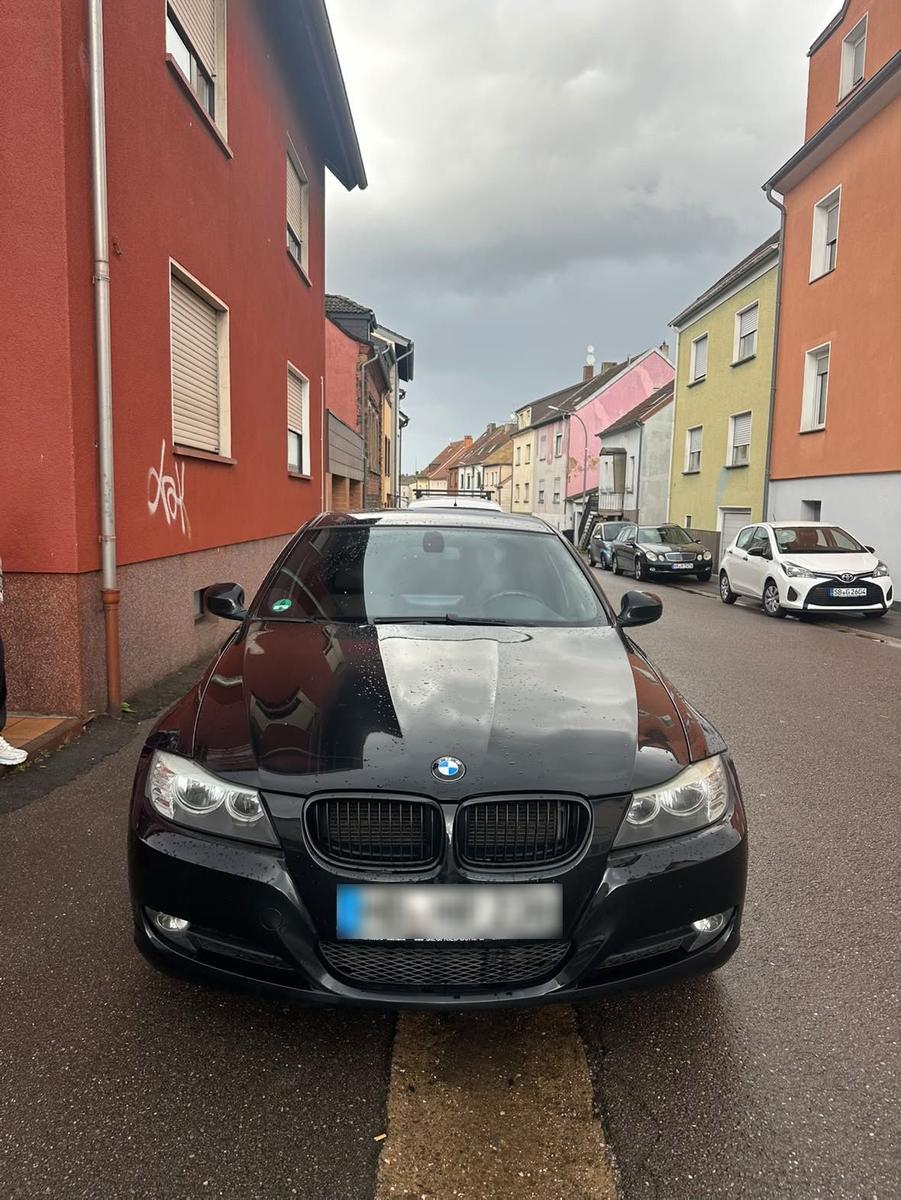 BMW 320