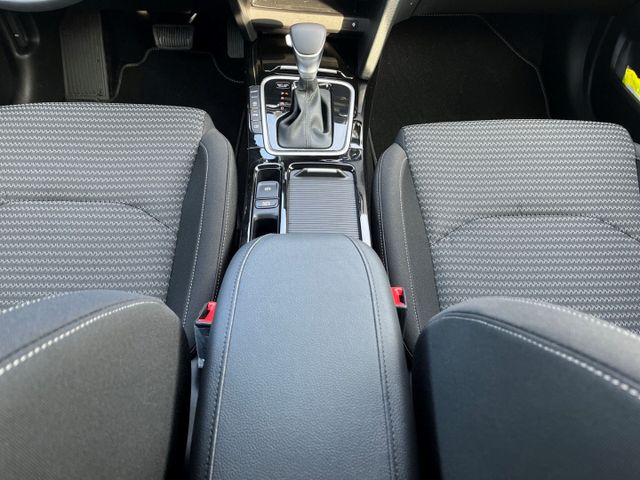 Ceed 1.5 T-GDI / UPE: 34.160,- € / SPIRIT TECH B