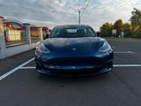 Tesla Model 3 Long Range AWD - Wärmepumpe, Autopilot, 