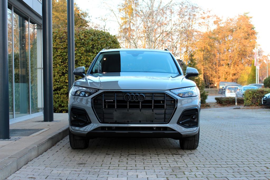 AUDI Q5 40 TDI/MAGNETIC RIDE/MATRIX/ADVANCED AUDI Q5 40 TDI/MAGNETIC RIDE/MATRIX/ADVANCED
