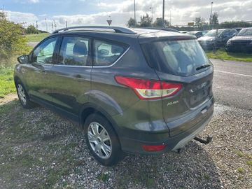Ford Kuga - 4