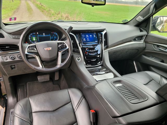 Fahrzeugabbildung Cadillac Escalade 6.2 V8 Platinum ESV/Deutsch/Bestzust.
