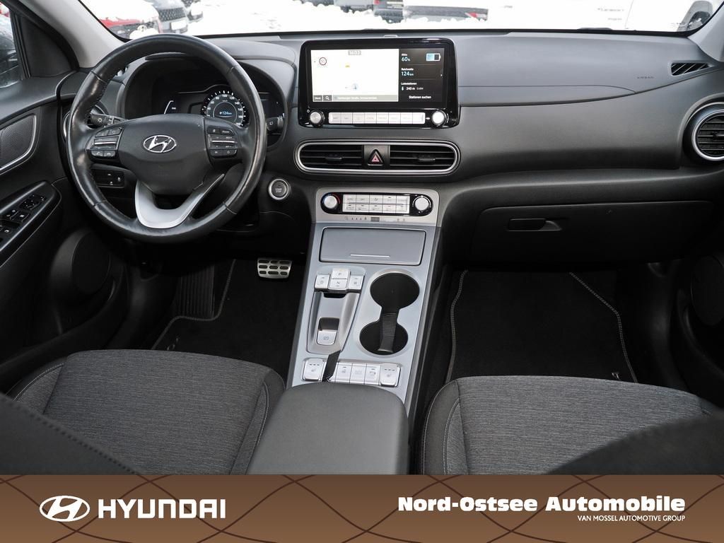 Fahrzeugabbildung Hyundai KONA EV Advantage ACC AUT Kam. KlimaA LM Navi