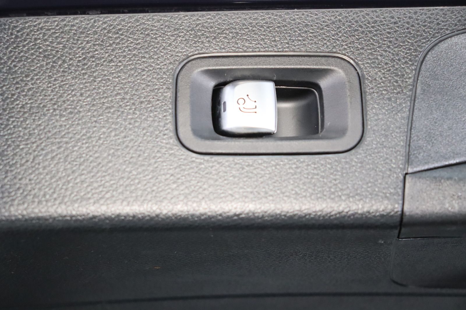 Fahrzeugabbildung Mercedes-Benz GLC 250 d 4Matic Navi * ILS * Sitzhzg