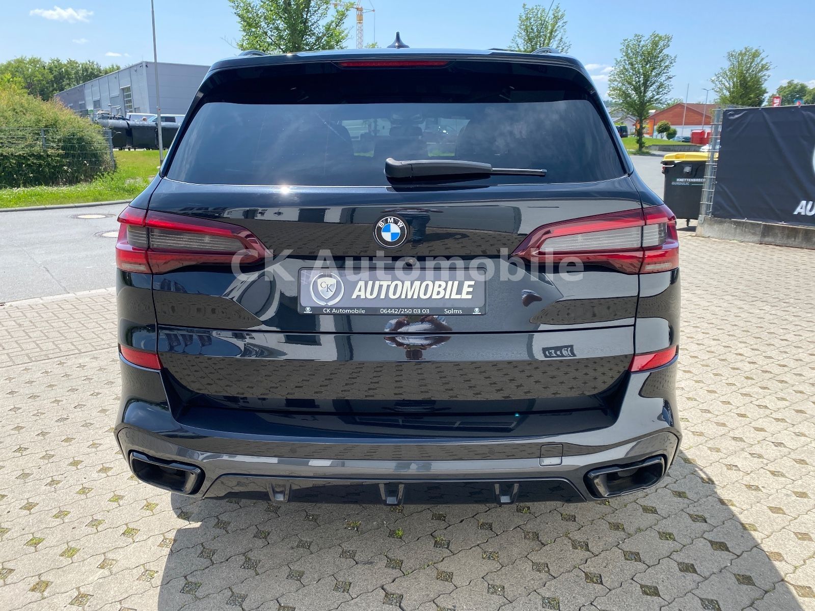 Fahrzeugabbildung BMW X5 xDrive 40d M-Sport/laser/Head-Up/Pano/ACC/AHK