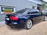 Audi A8 4.2 FSI quattro Langversion*MASSAGE*B O - Audi A8 mit Benzin-Antrieb: Limousine, 4.2