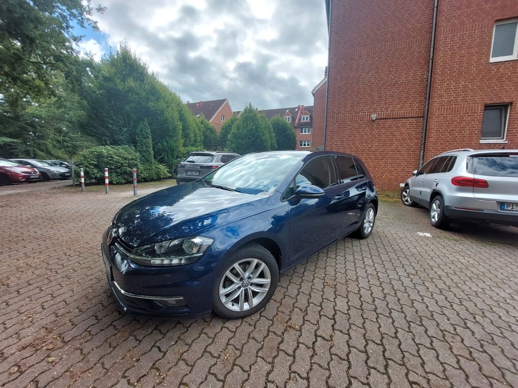 Image of Volkswagen Golf