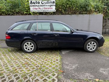 Mercedes E 200 - 4