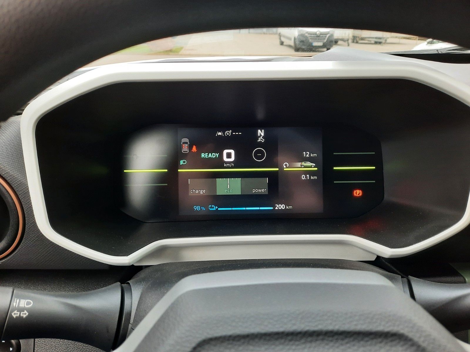 Dacia Spring - Bild 12