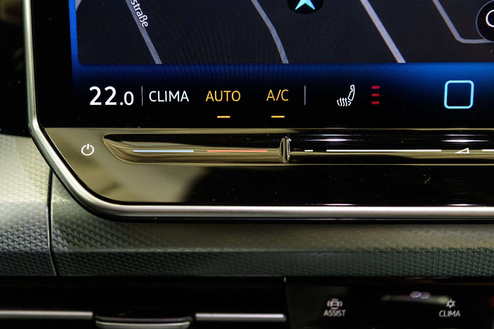 Fahrzeugabbildung Volkswagen Golf VIII Lim. 1.5 TSI Goal +AHK+GJR+KAM+NAVI