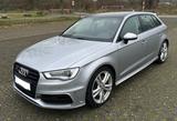 Audi S3 2.0 TFSI S tronic quattro Sportback - silberne Audi S3