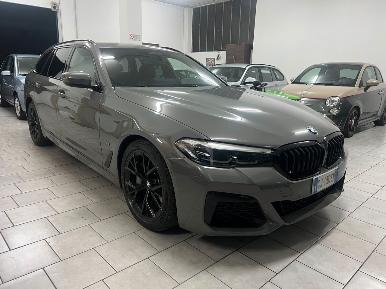 BMW Bmw 530 530d 48V xDrive Touring Msport imagem 3