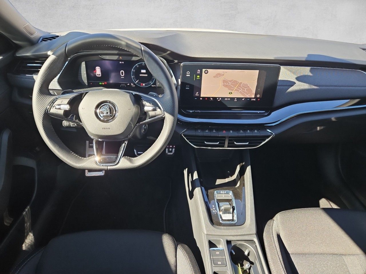Fahrzeugabbildung SKODA Octavia Combi Style 4x4 TDI DSG,Navi,AHK,Matrix