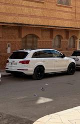 Audi Q7 3.0 TDI Clean Diesel S-Line Sport ... - Audi Q7 mit Diesel-Antrieb: Clean