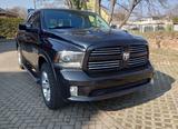 Dodge RAM 1500 (4 x 4) - Crew Cab Sport - Dodge RAM: Cab