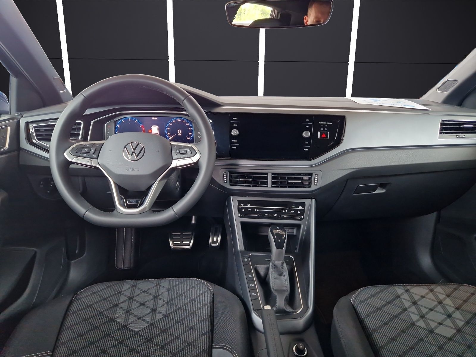 Fahrzeugabbildung Volkswagen Polo R-Line R-Line DSG Matrix ACC Kamera LED NAV