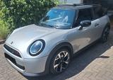 MINI Cooper S M-Pak,Pano,HUD, Vollleder,Komfort,18" - gebrauchte MINI Cooper S aus dem Jahr 2024