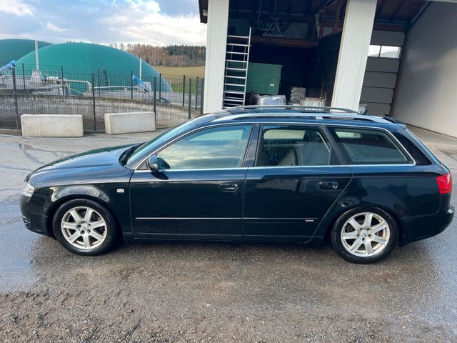 Audi A4  S-line