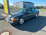 Mercedes-Benz Mercedes Benz W124 S124 TModell 230E Airri... - Mercedes-Benz 230 aus 1991