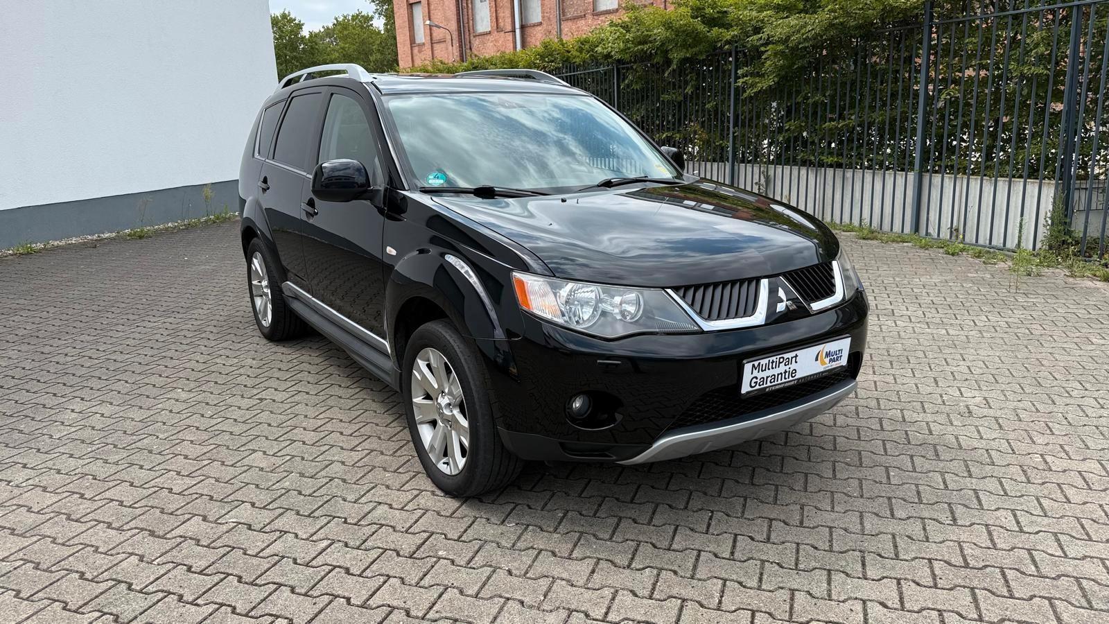 Mitsubishi Outlander 2.4 Instyle 4x4 Autom*NAVI*Klimaautom*