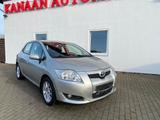 Toyota Auris Sol 1.6 AUTOMATIK Klimaau.Tempomat PDC ALU - Toyota Auris Sol mit Benzin-Antrieb